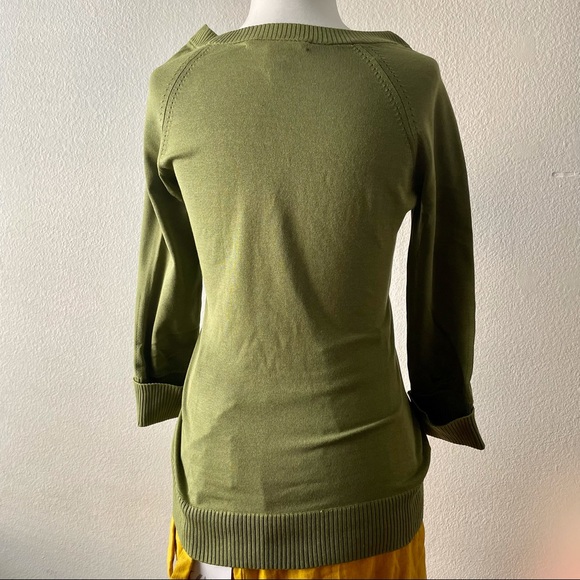 Kenneth Cole Moss Green Silk Blend Sweater - Picture 3 of 10
